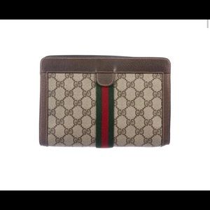 Gucci cosmetic bag